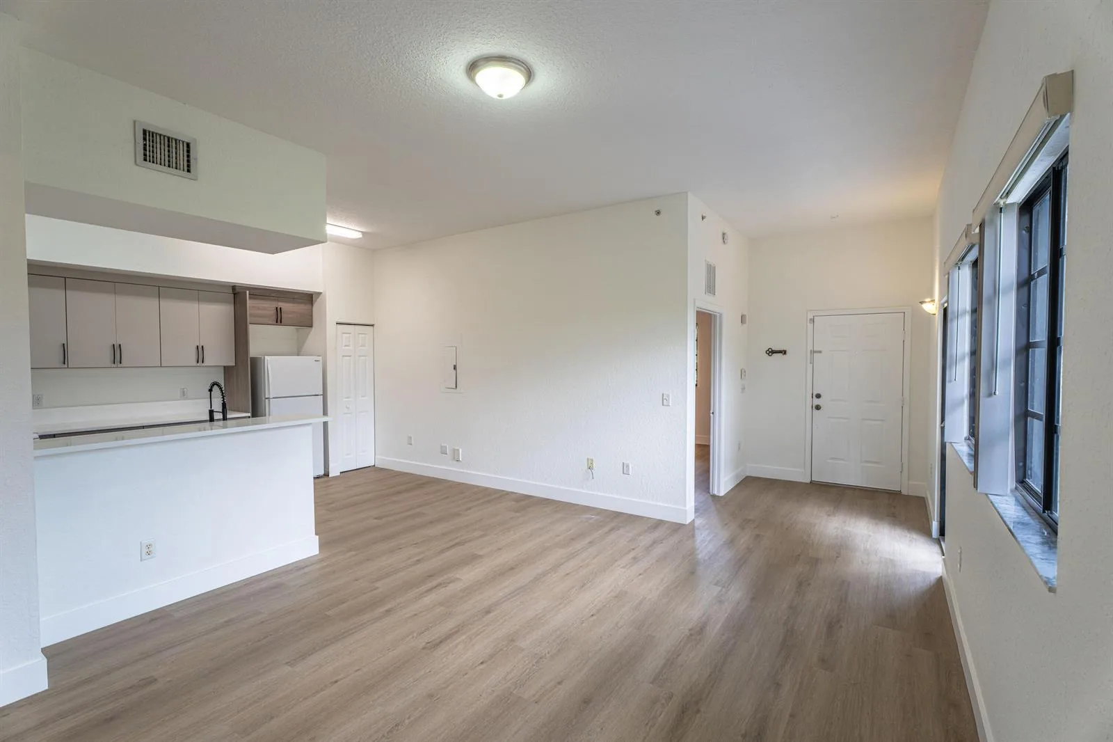 2801 Riverside Drive # 301-s, Coral Springs, FL 33065 photo 7