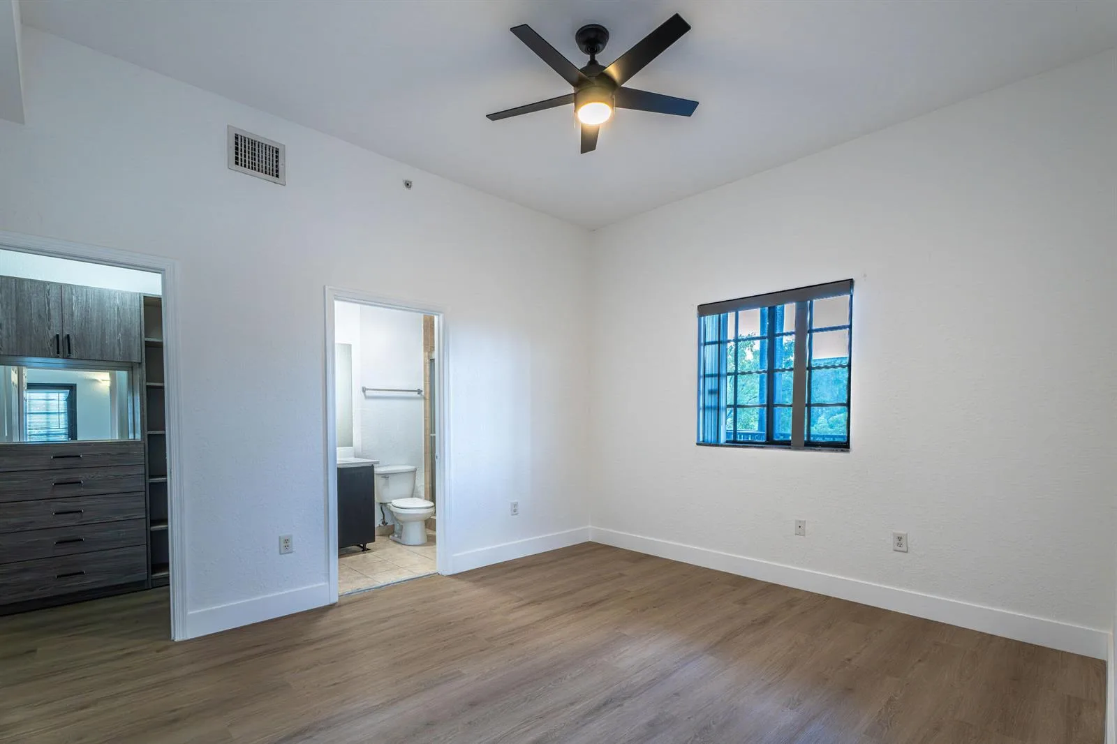 2801 Riverside Drive # 301-s, Coral Springs, FL 33065 photo 9