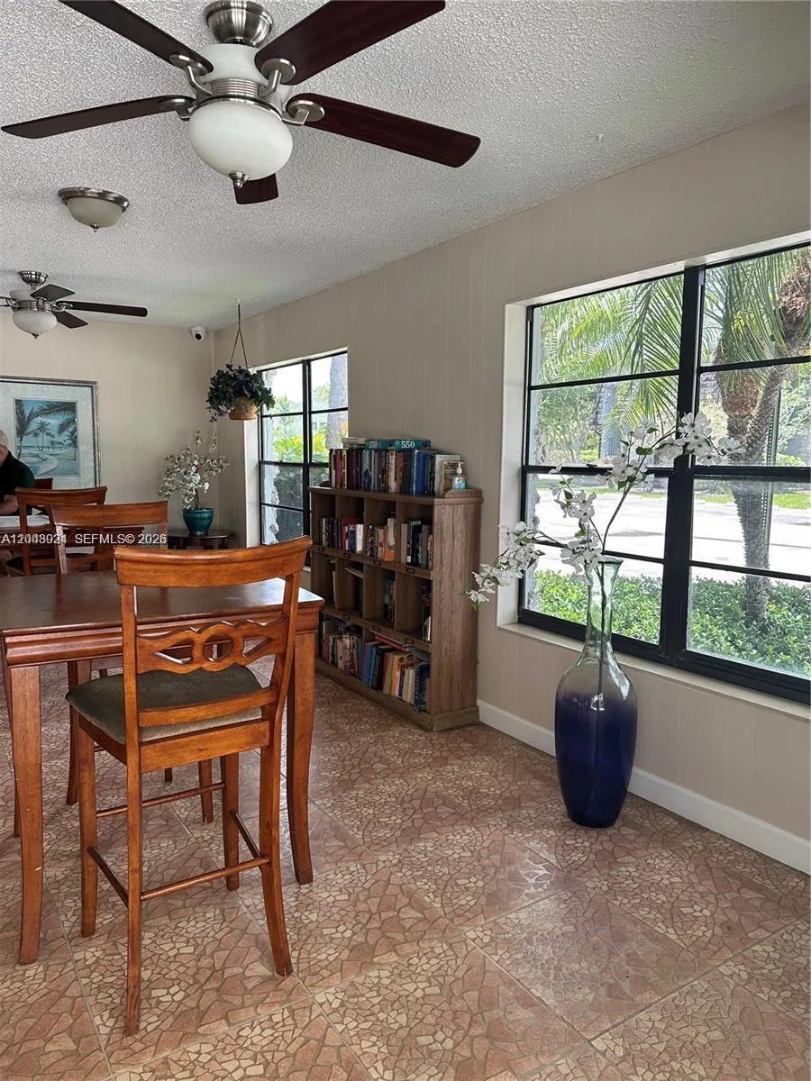 3105 Oakland Shores Dr # J205, Oakland Park, FL 33309 photo 13