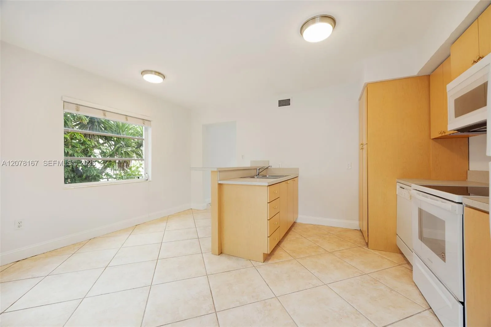 2332 SW 26th Ln, Miami, FL 33133 photo 9