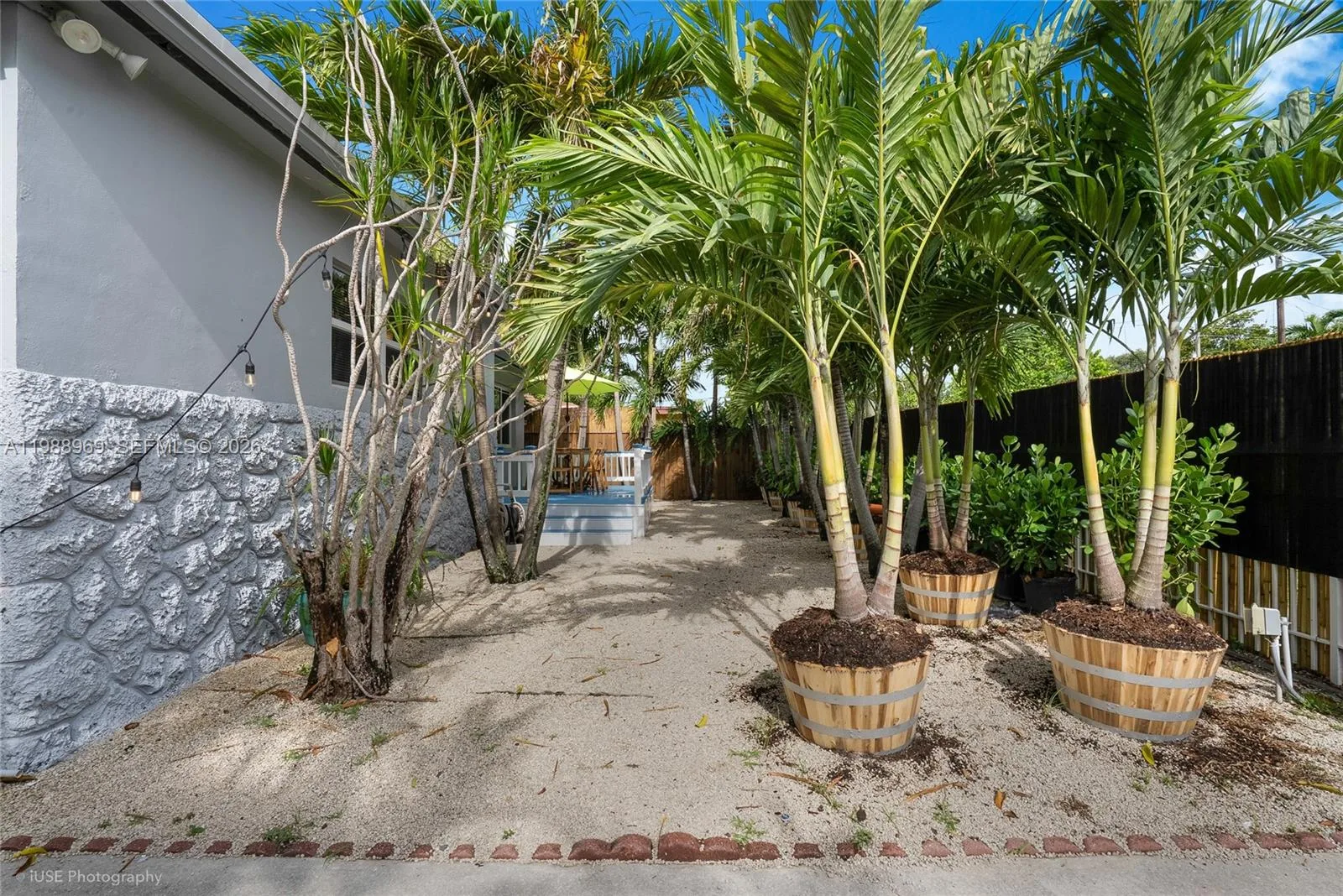 113 SW 2nd St, Hallandale Beach, FL 33009 photo 12