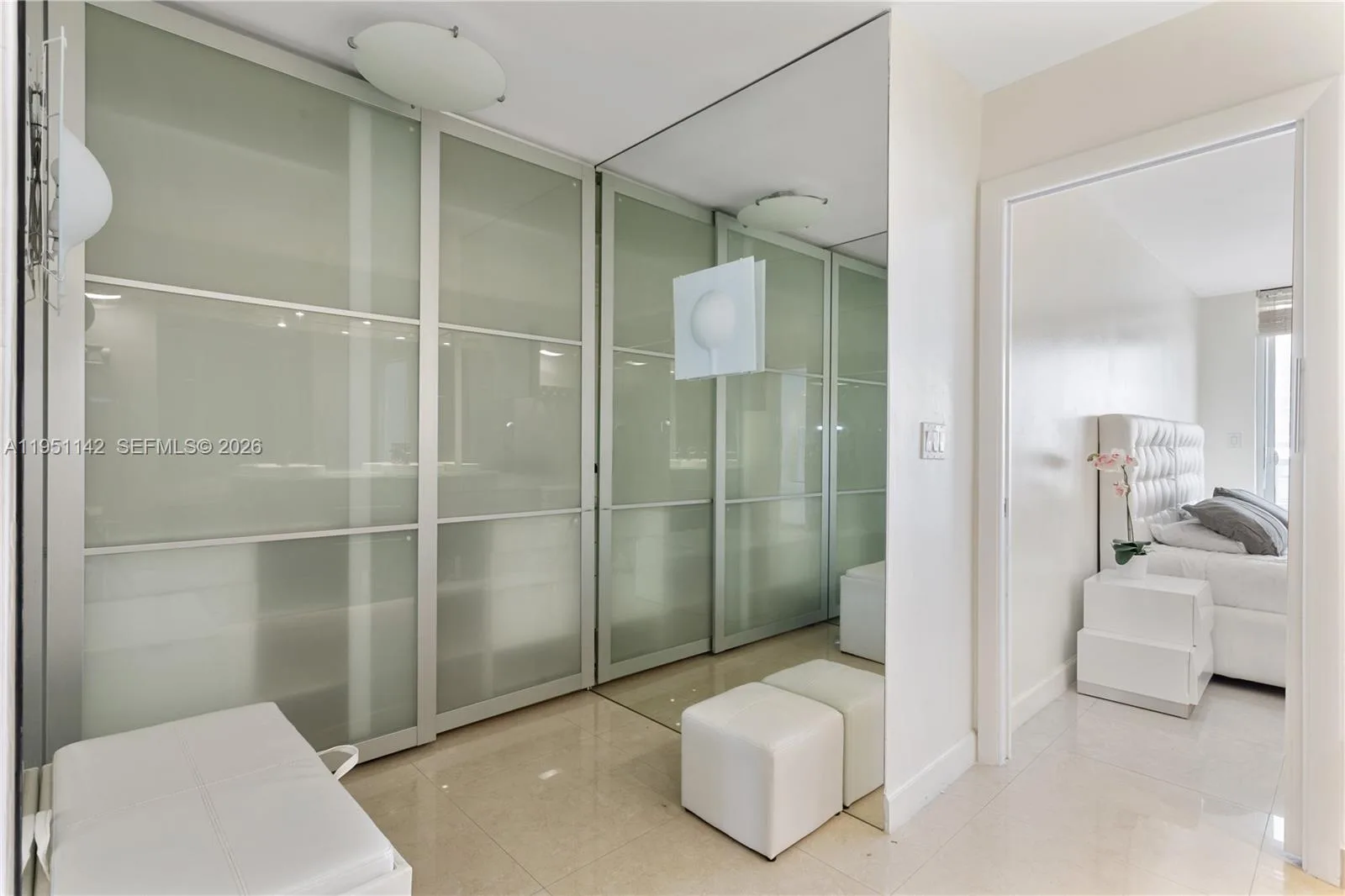 2401 Collins Ave # 1110, Miami Beach, FL 33140 photo 4