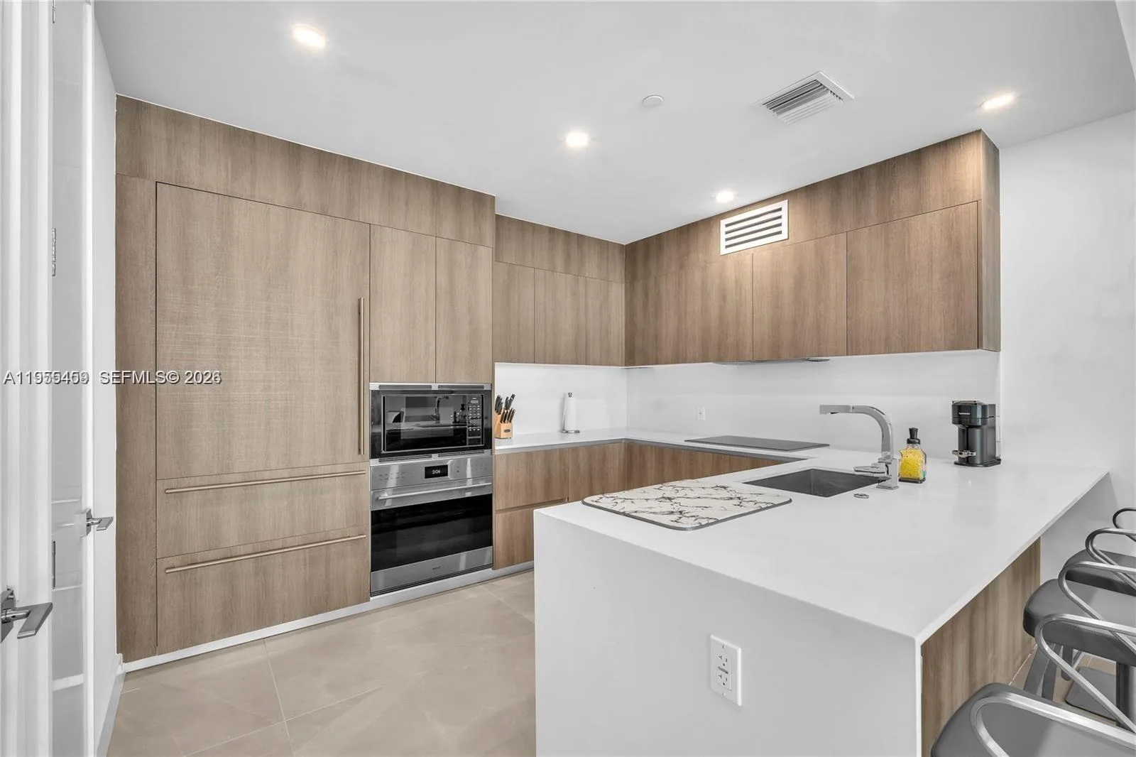 17550 Collins Ave # 704, Sunny Isles Beach, FL 33160 photo 13