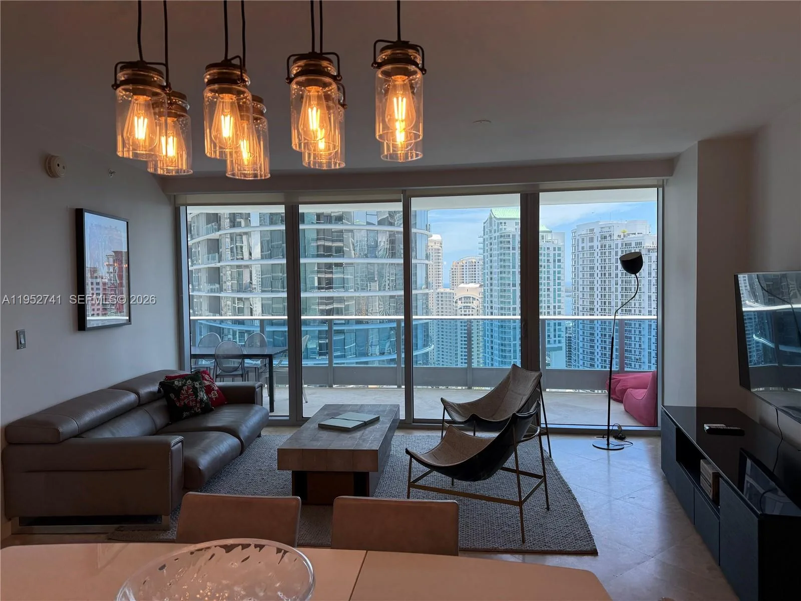 200 Biscayne Boulevard Way # 3303, Miami, FL 33131 photo 3