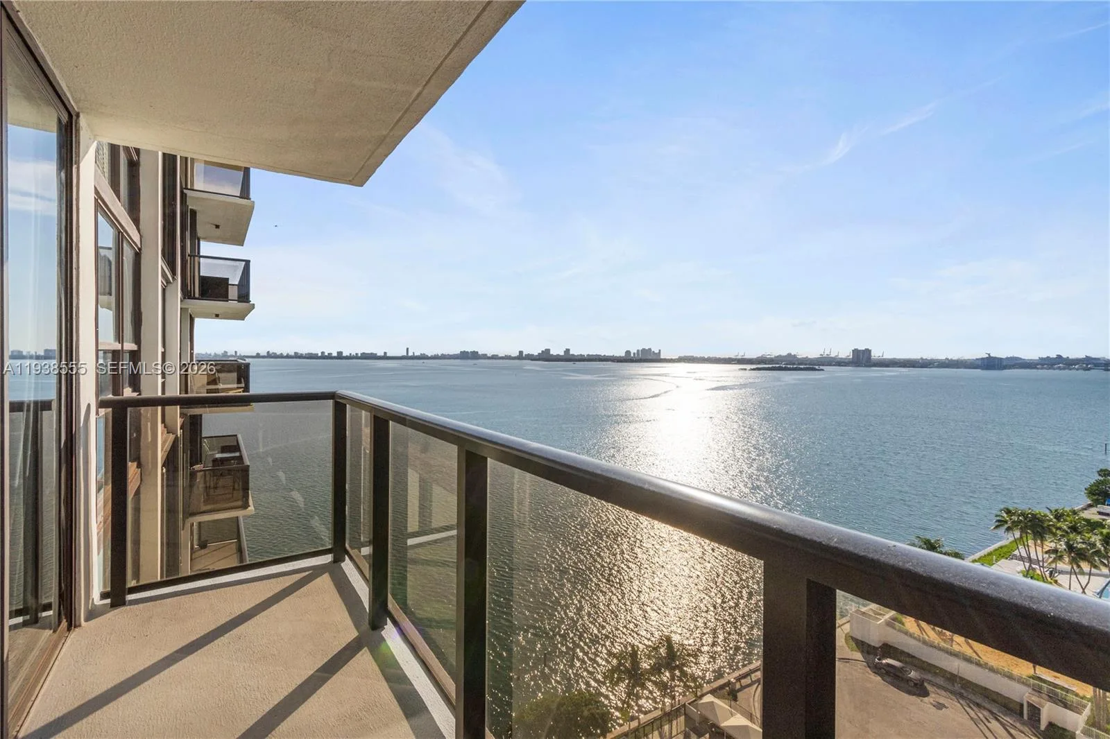 600 NE 36th St # 1520, Miami, FL 33137