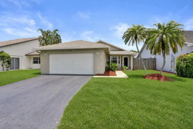 8340 SW 41st Street, Davie, FL 33328