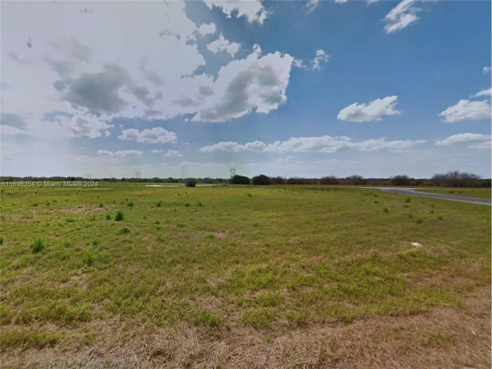 2217 SW Revell Circle, Palm Bay, FL 32908