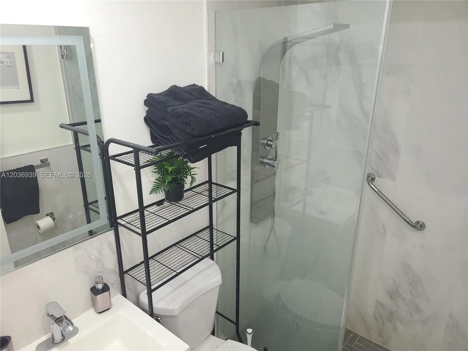 168 NW 32nd St # 6, Miami, FL 33127 photo 12