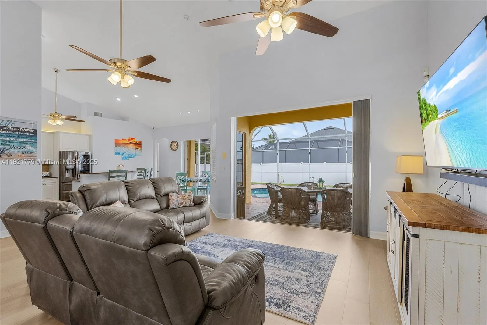 1004 NW 33rd Ave, Cape Coral, FL 33993