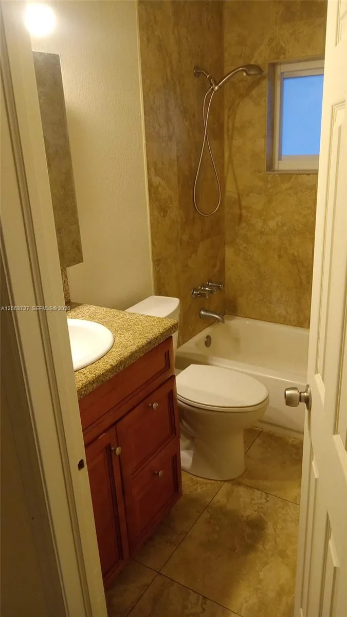 1480 NW 20th Ct, Fort Lauderdale, FL 33311 photo 4