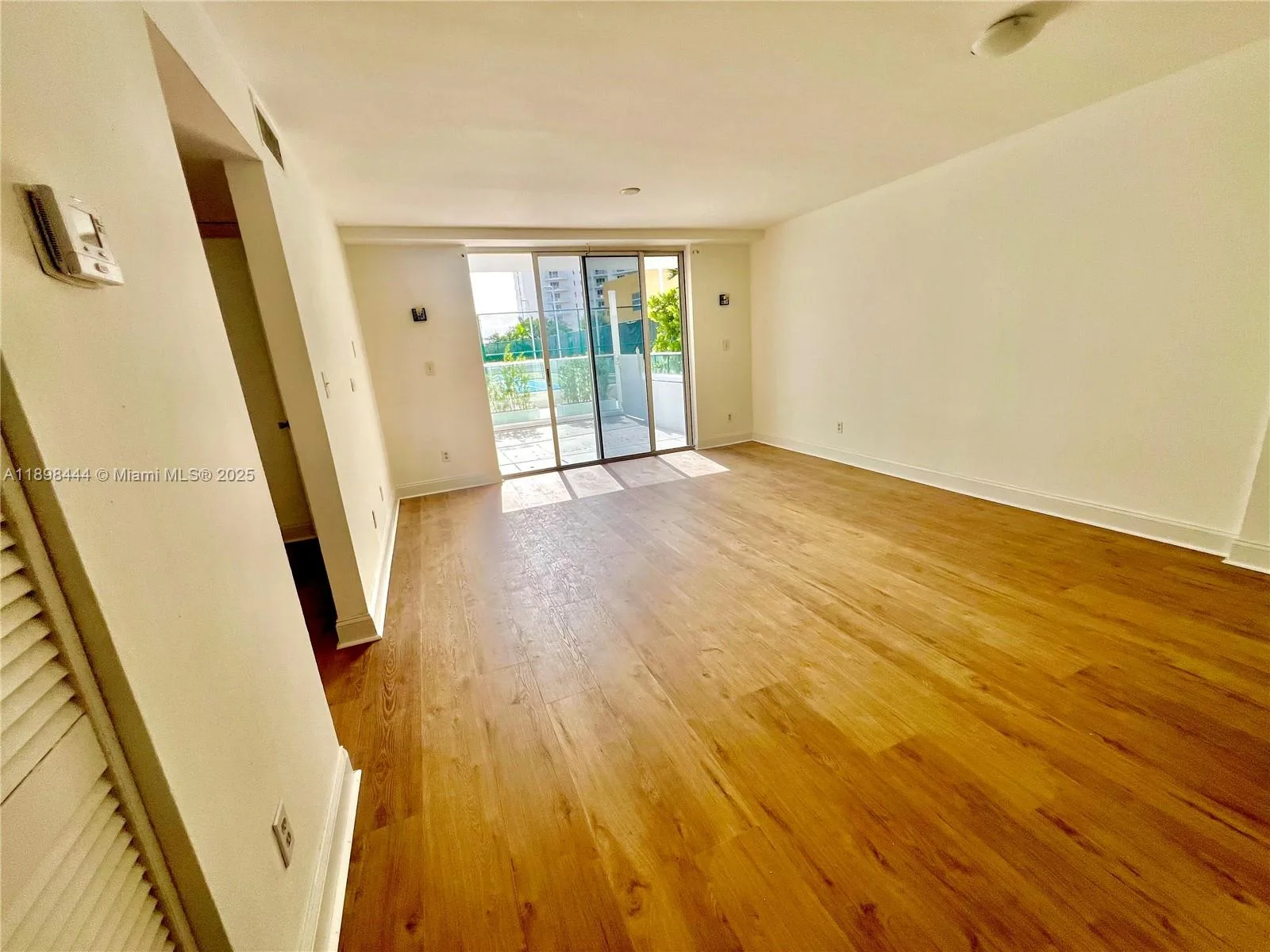 770 Claughton Island Dr # 406, Miami, FL 33131 photo 4