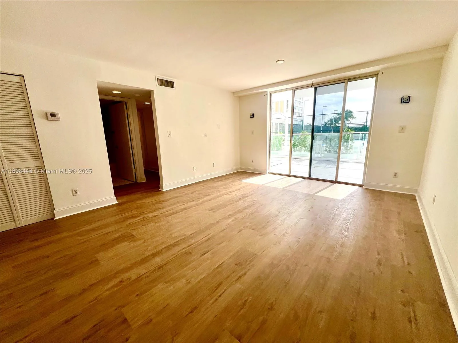 770 Claughton Island Dr # 406, Miami, FL 33131 photo 5