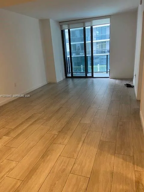 45 SW 9th St # 1007, Miami, FL 33130 photo 8
