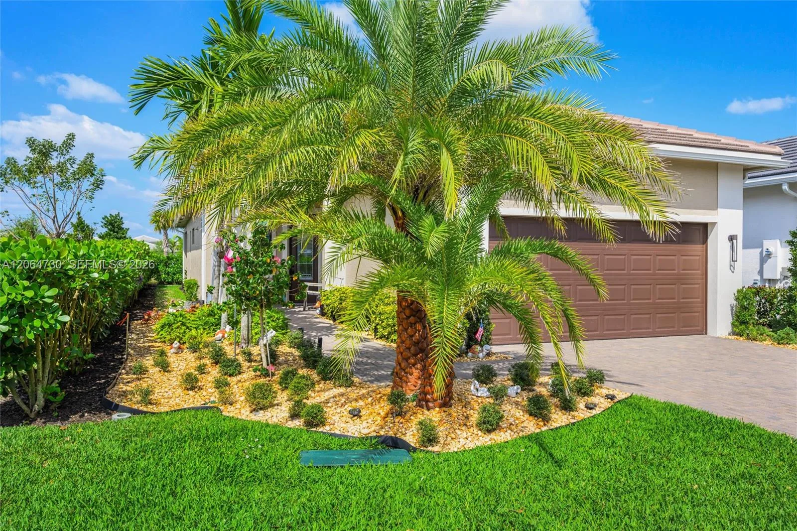 5337 Santa Rosa Ln, Westlake, FL 33470