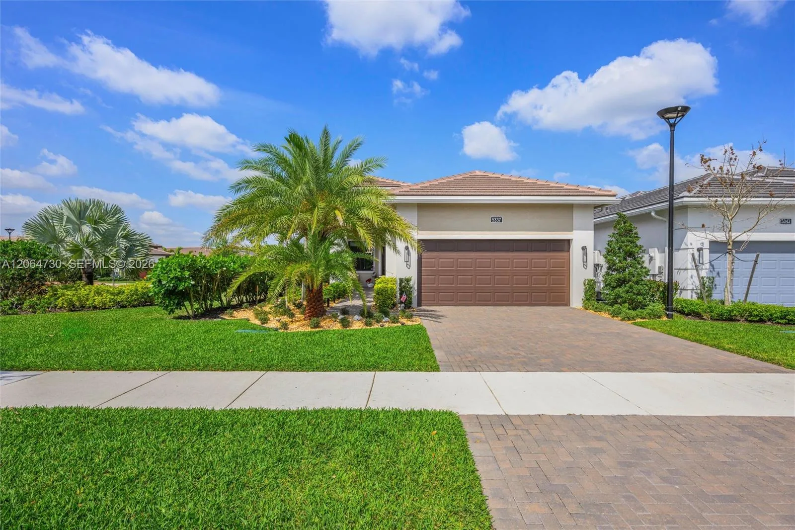 5337 Santa Rosa Ln, Westlake, FL 33470 photo 2
