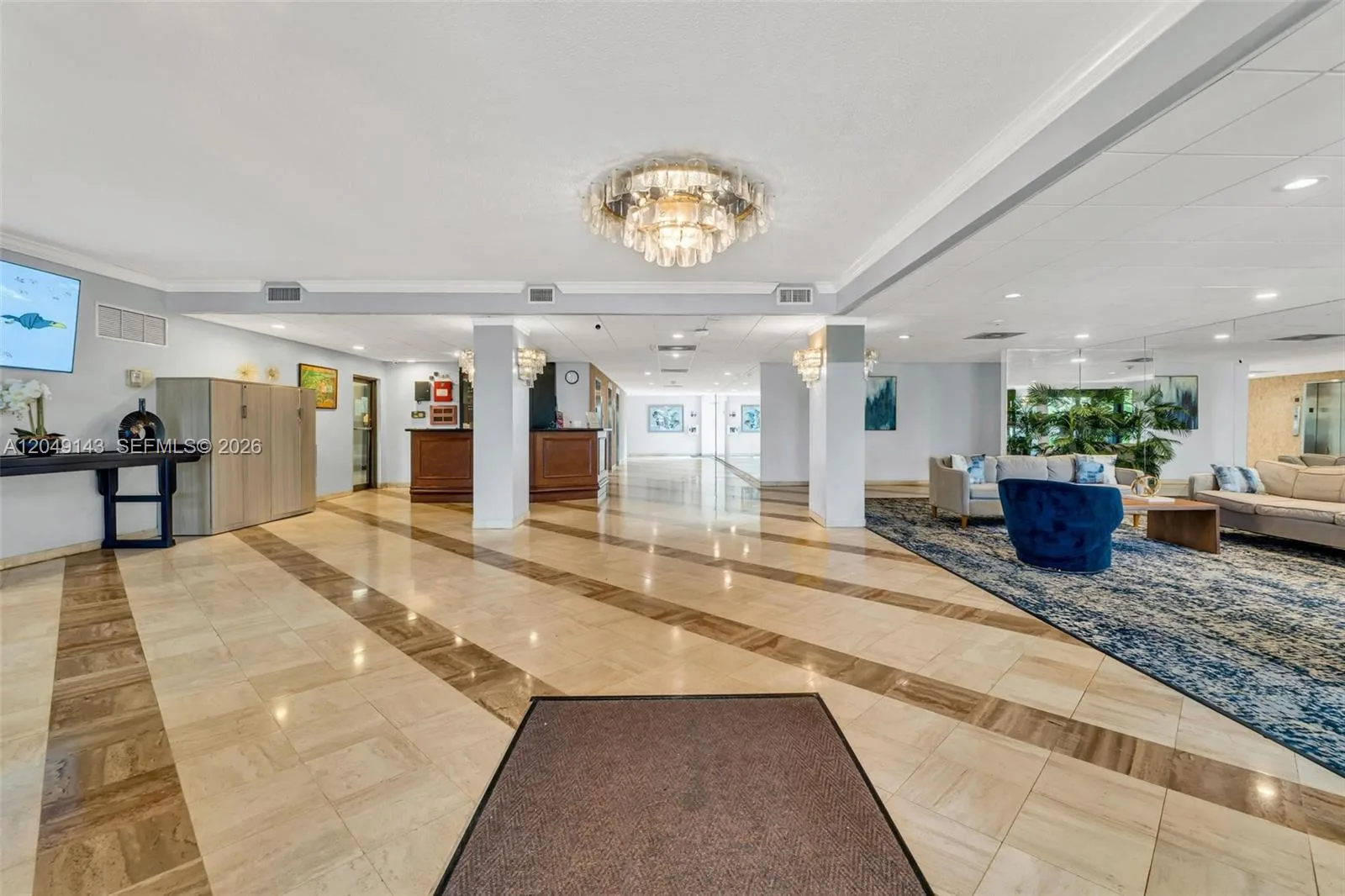 3800 Hillcrest Dr # 422, Hollywood, FL 33021 photo 3