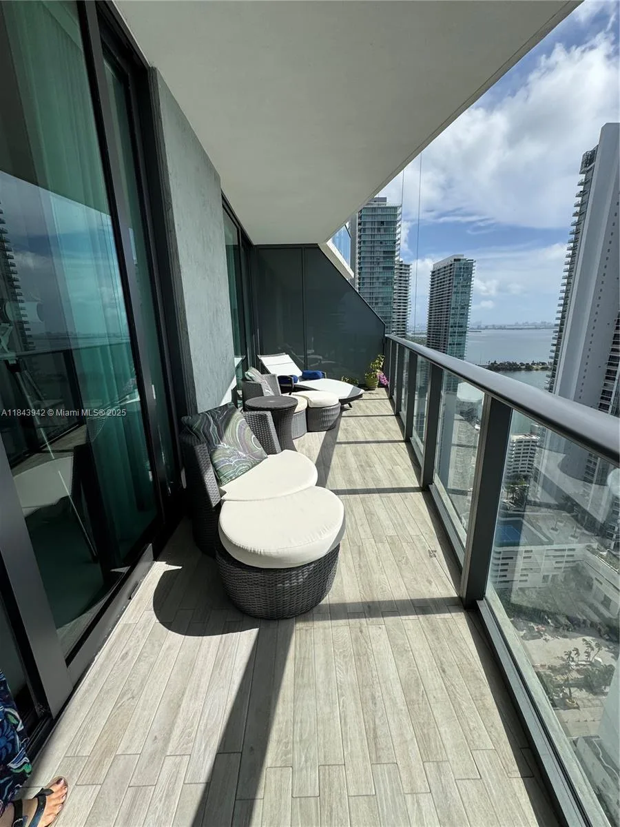 460 NE 28th St # 3502, Miami, FL 33137 photo 10