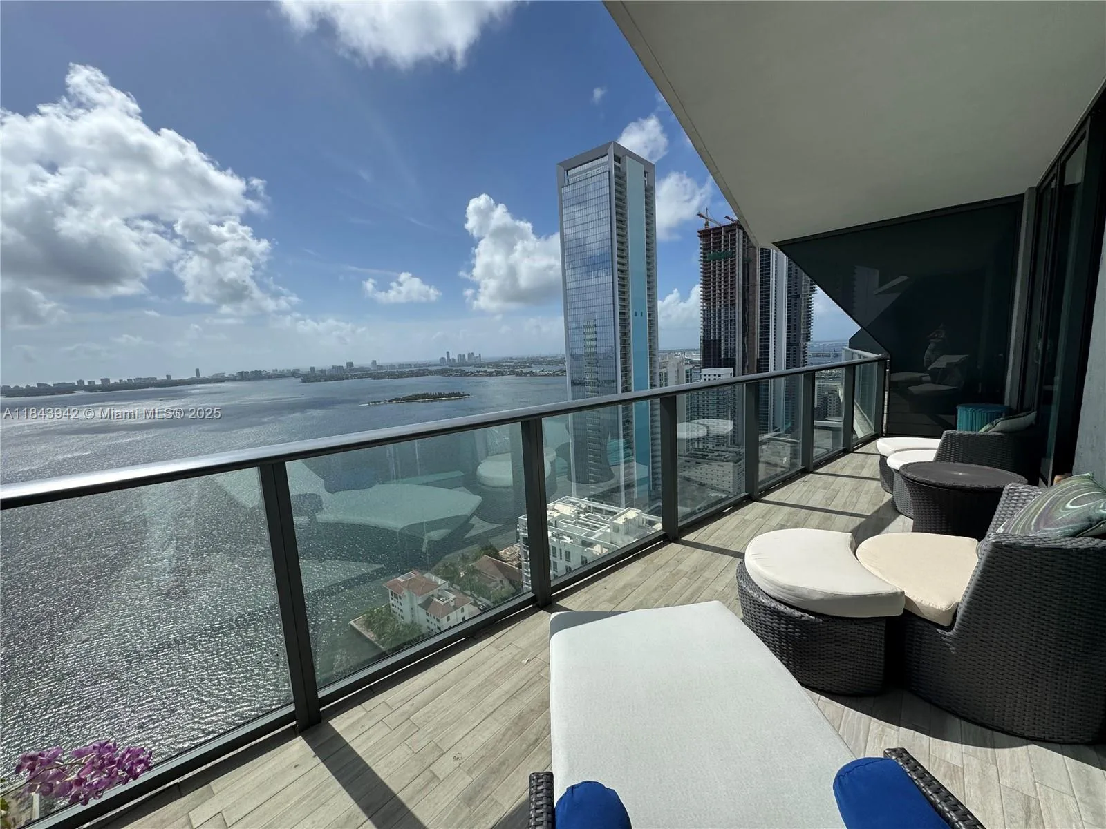 460 NE 28th St # 3502, Miami, FL 33137 photo 12