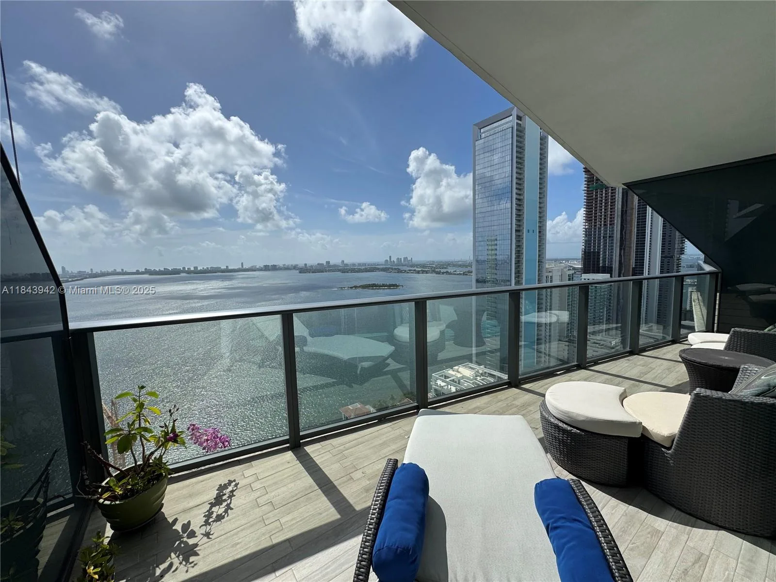460 NE 28th St # 3502, Miami, FL 33137 photo 13