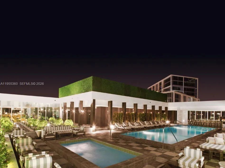 495 Brickell Ave # 2206, Miami, FL 33131 photo 10