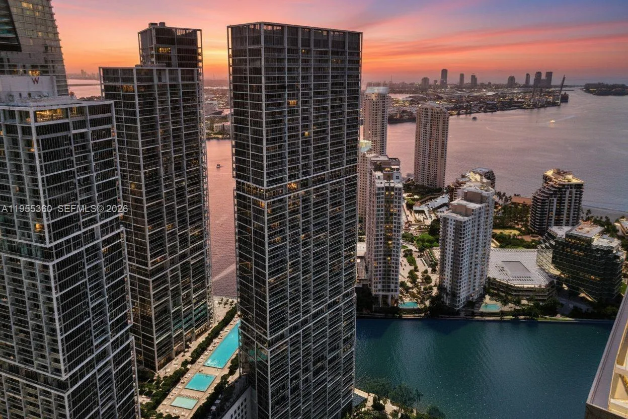 495 Brickell Ave # 2206, Miami, FL 33131 photo 3