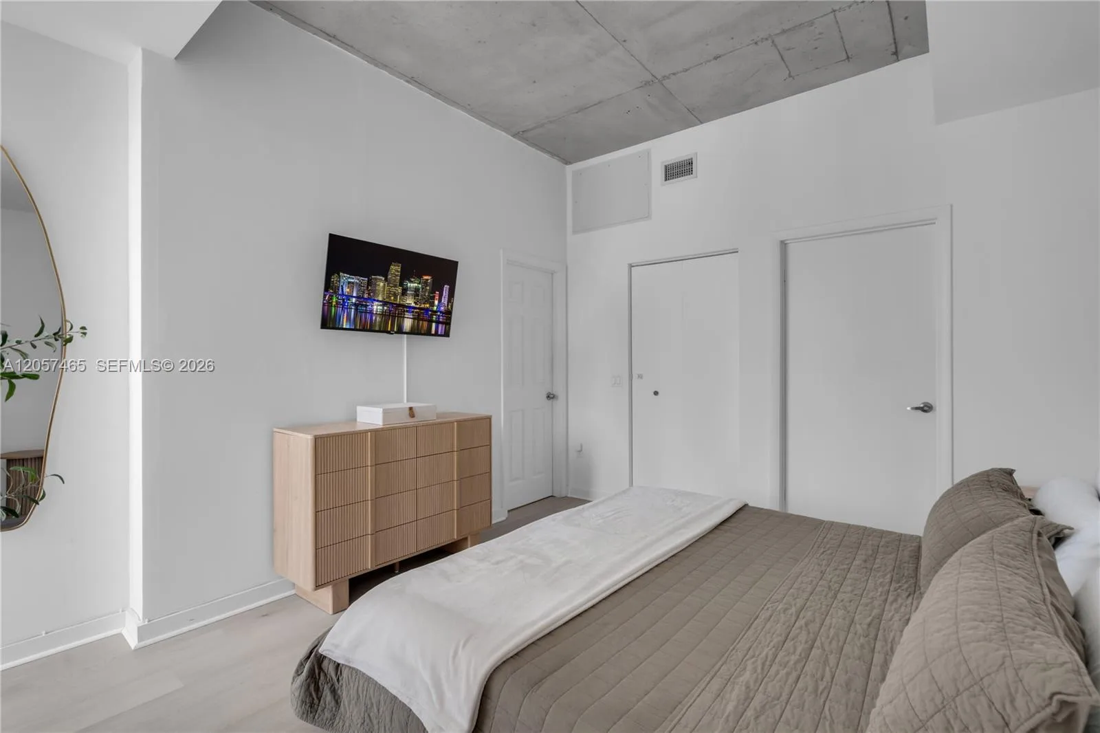 151 SE 1st St # 2109, Miami, FL 33131 photo 11