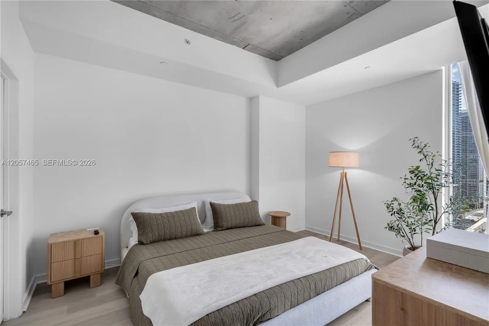151 SE 1st St # 2109, Miami, FL 33131 photo 9