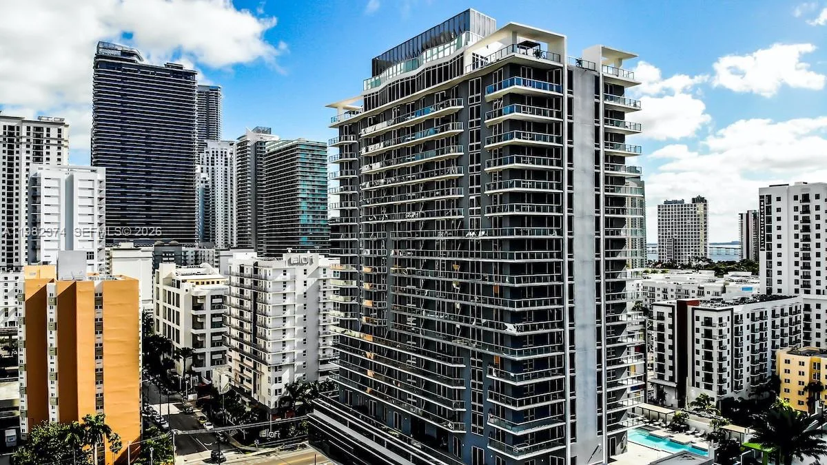 1010 SW 2nd Ave # 1007, Miami, FL 33130