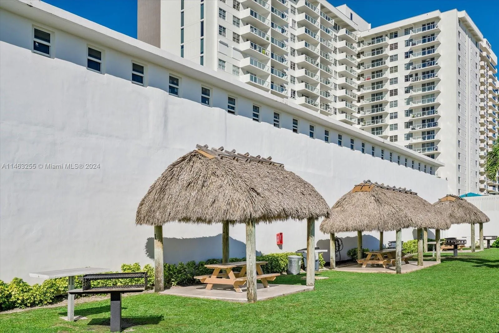 5601 Collins Ave # 1514, Miami Beach, FL 33140 photo 3