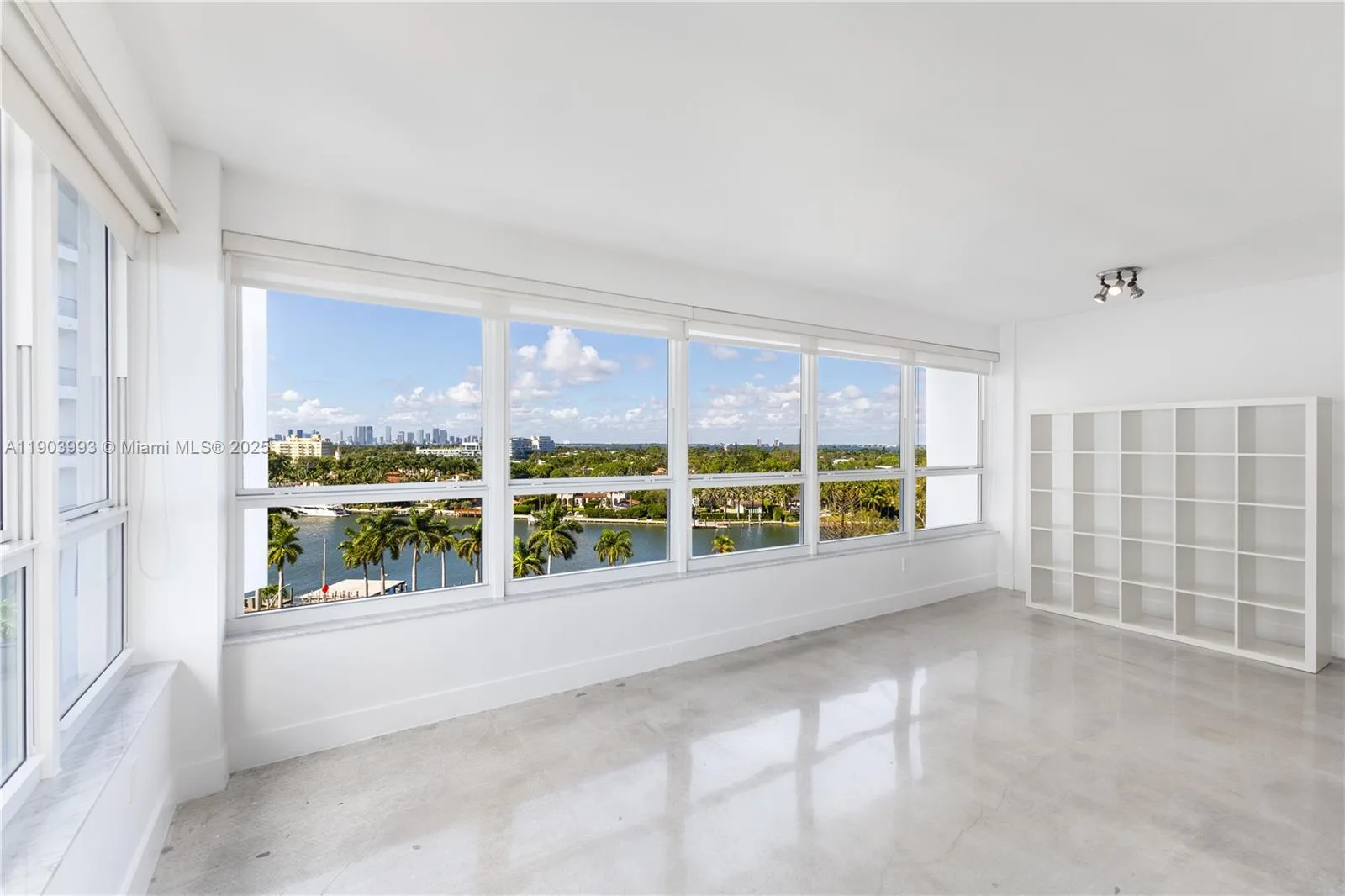 4925 Collins Ave # 8F, Miami Beach, FL 33140