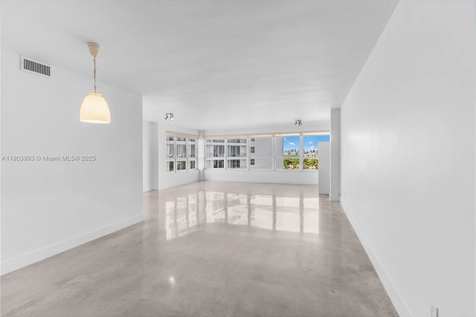 4925 Collins Ave # 8F, Miami Beach, FL 33140 photo 3