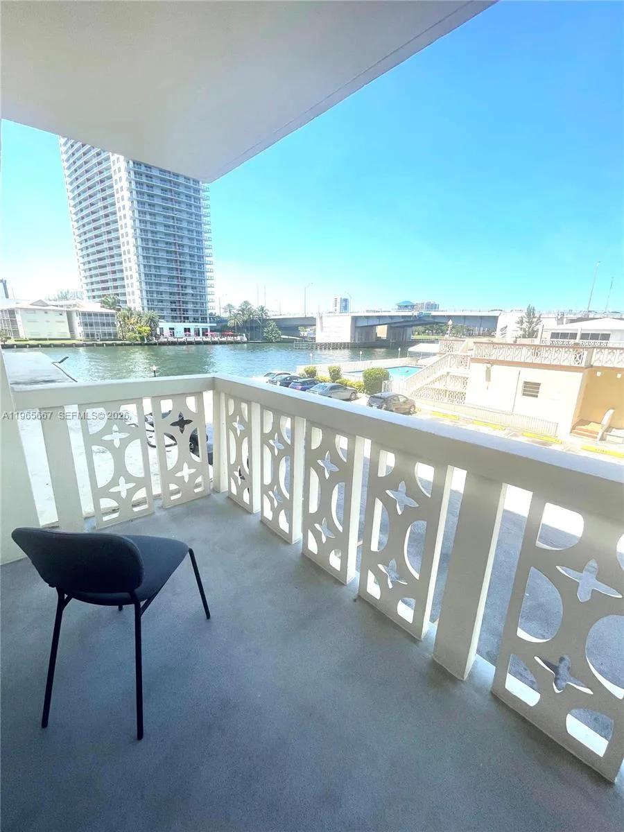 1817 S Ocean Dr # 219, Hallandale Beach, FL 33009 photo 2