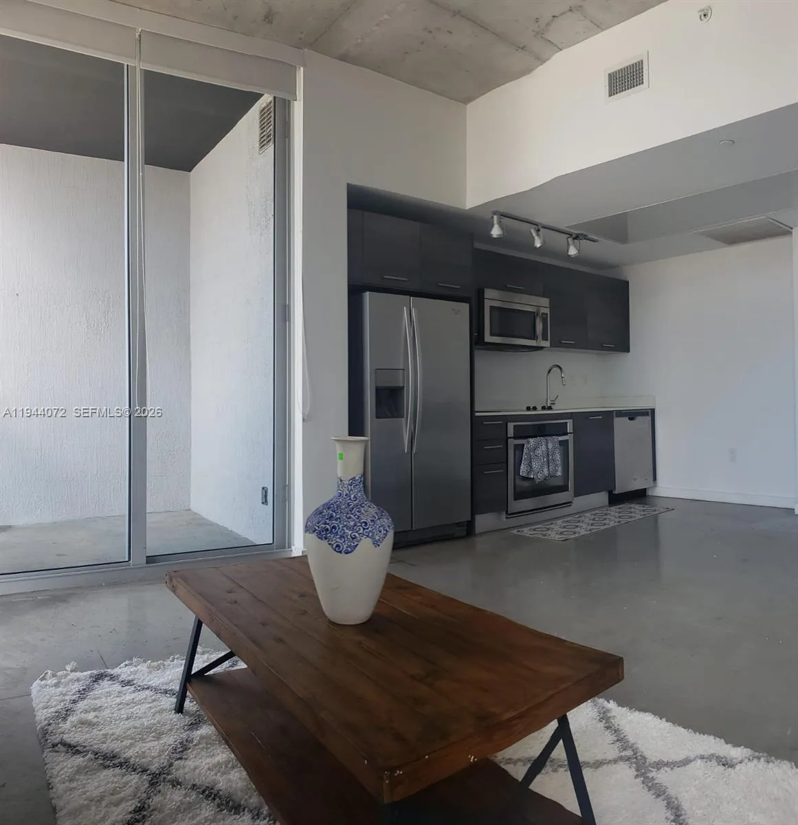 151 SE 1st St # 3404, Miami, FL 33131 photo 4