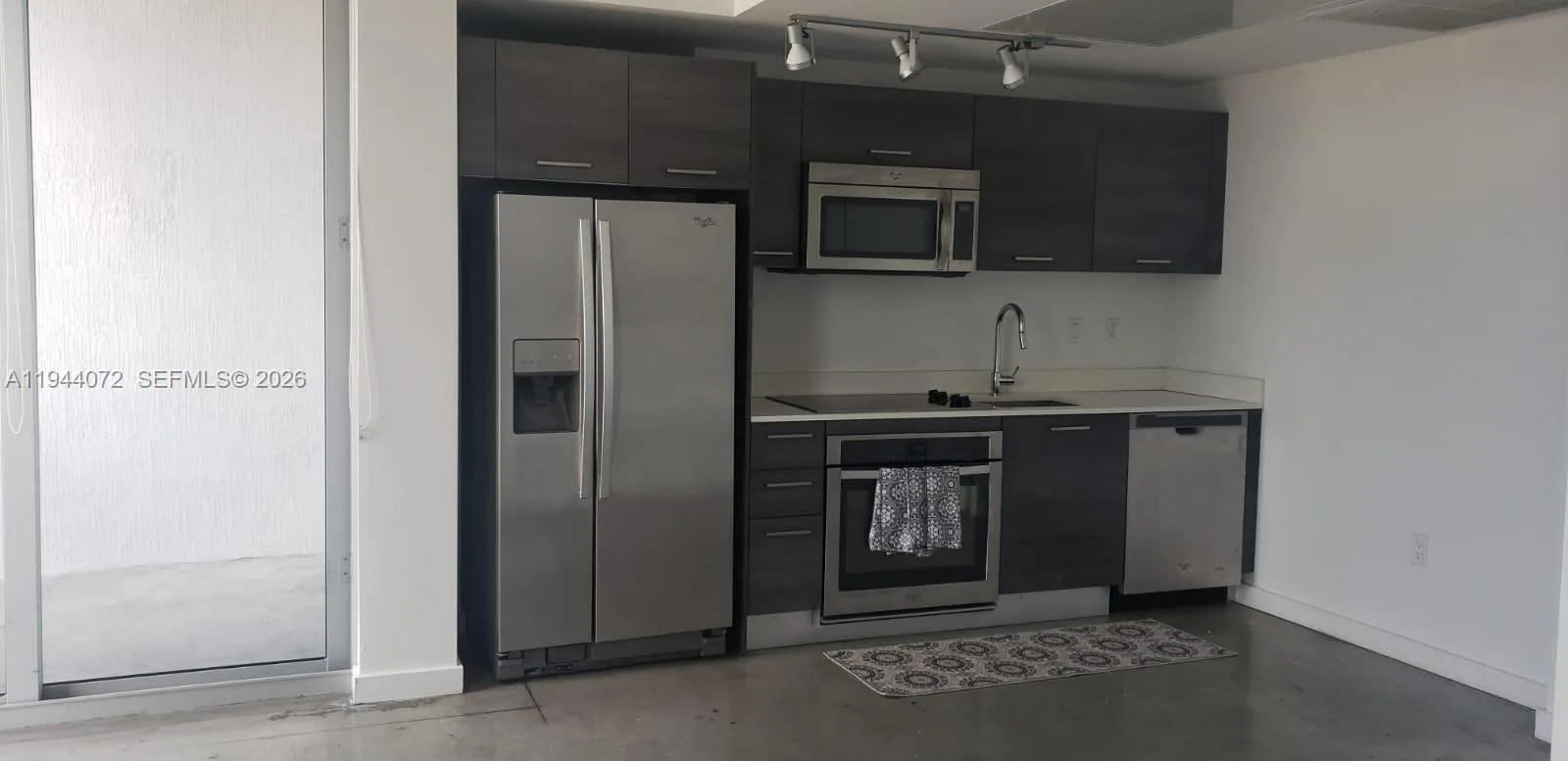 151 SE 1st St # 3404, Miami, FL 33131 photo 7