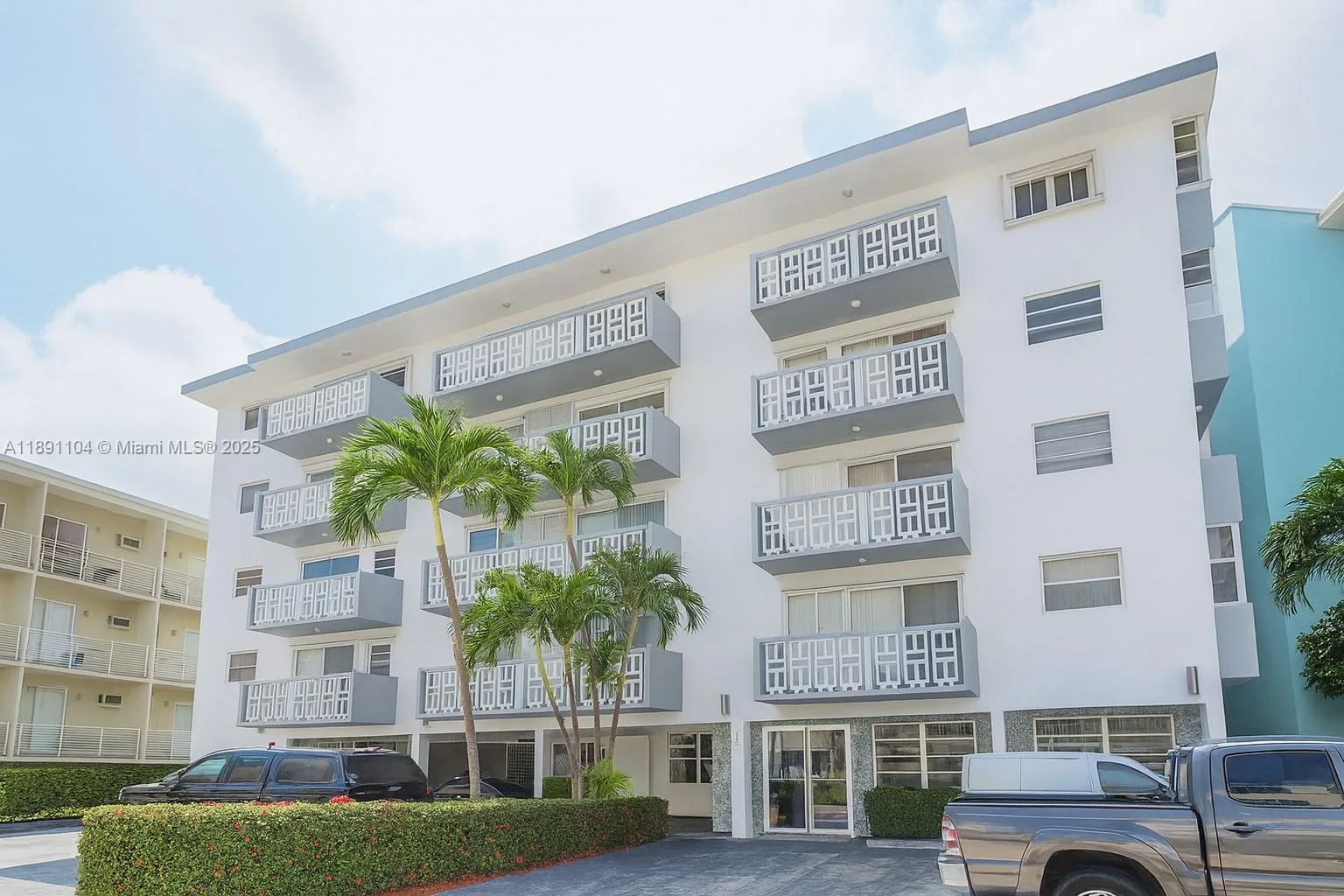 1662 Lincoln Ct # 402, Miami Beach, FL 33139