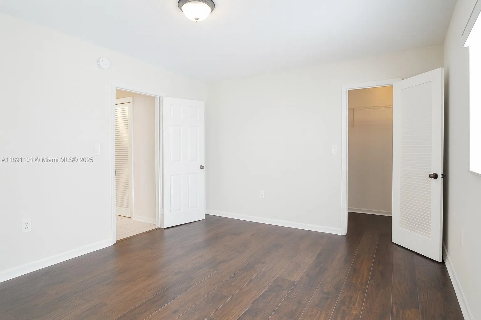 1662 Lincoln Ct # 402, Miami Beach, FL 33139 photo 6