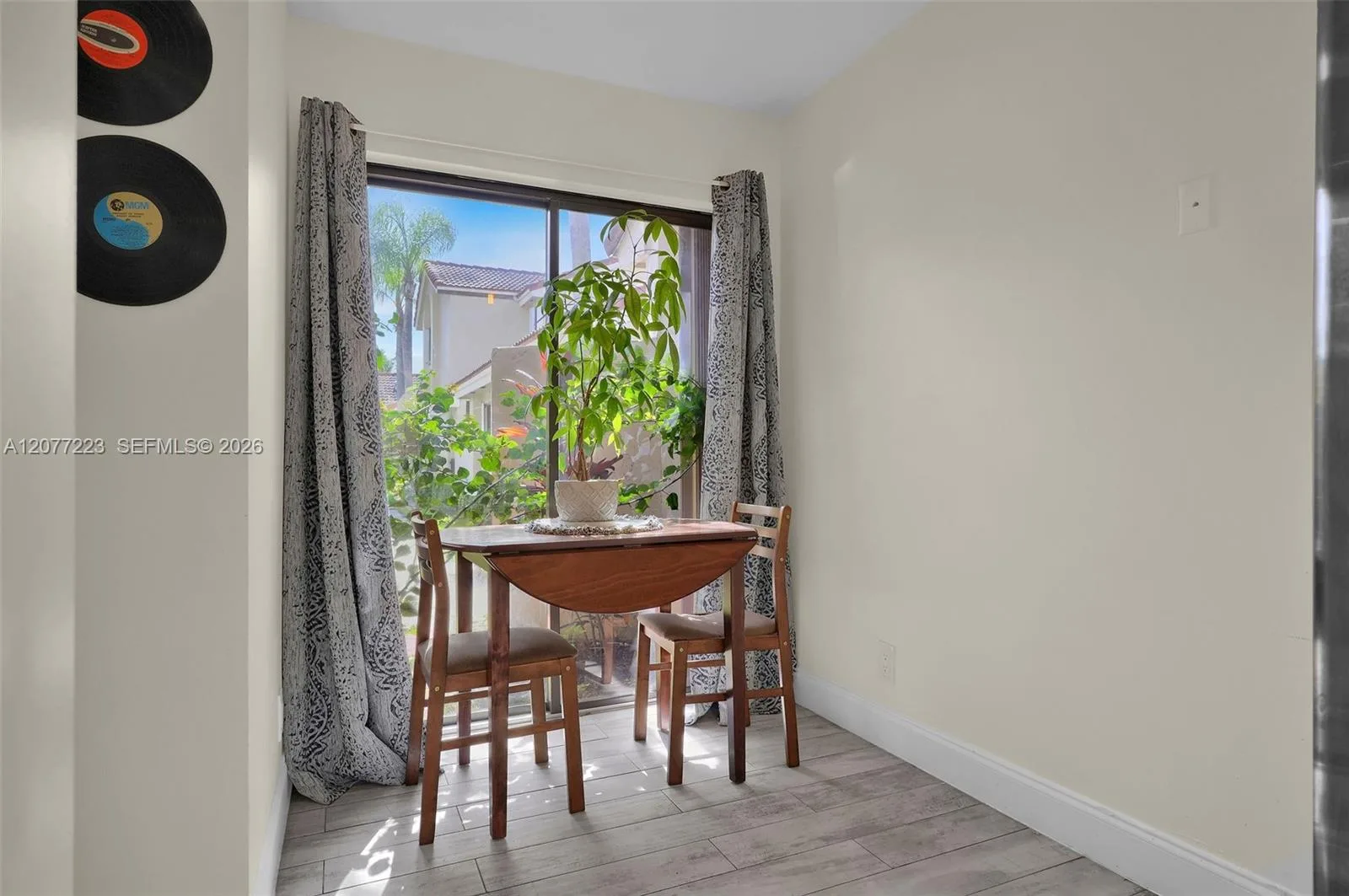 6538 NW 170th Ter, Hialeah, FL 33015 photo 8