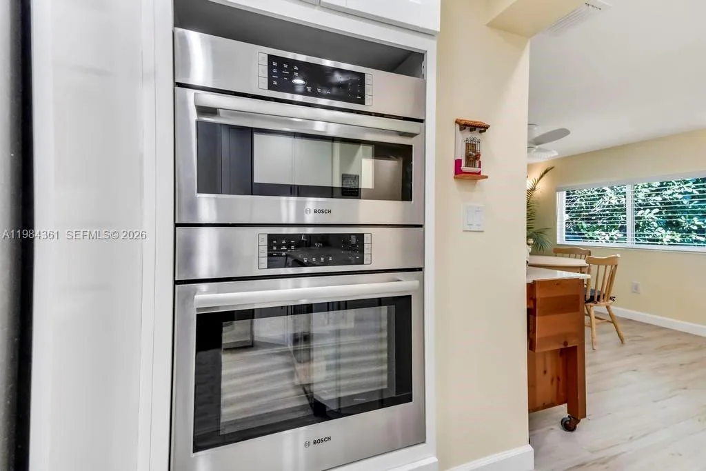 222 SW 7th St, Dania Beach, FL 33004 photo 7