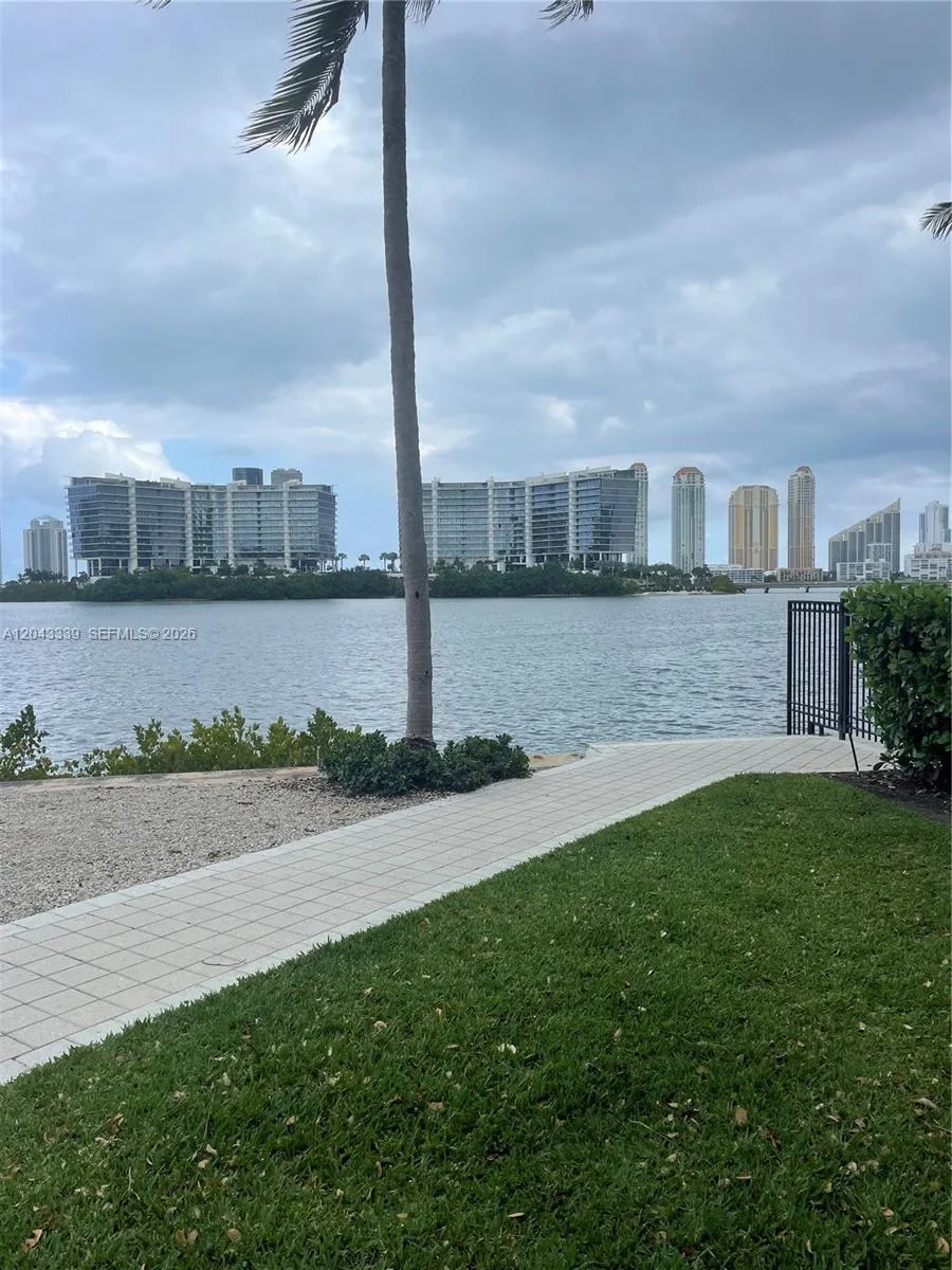 3155 NE 184th St # 8105, Aventura, FL 33160 photo 12