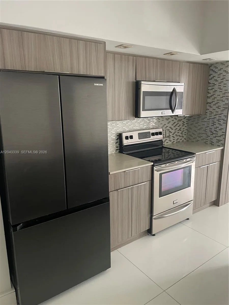 3155 NE 184th St # 8105, Aventura, FL 33160 photo 2