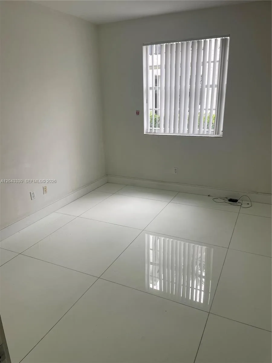 3155 NE 184th St # 8105, Aventura, FL 33160 photo 4