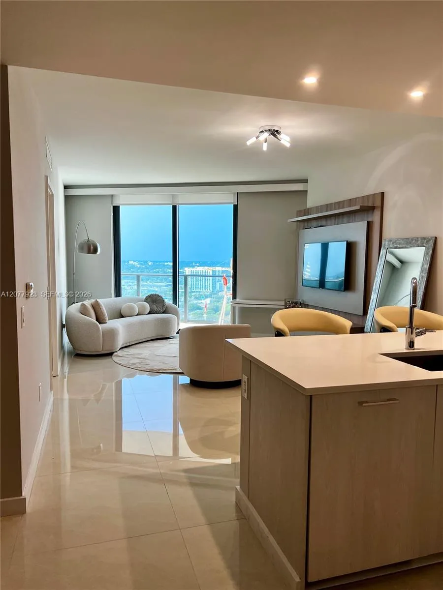 501 NE 31st St # 1910, Miami, FL 33137