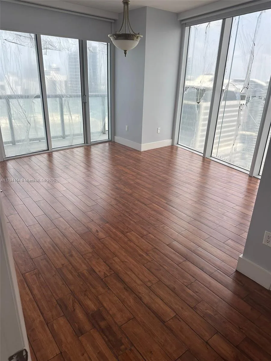 495 Brickell Ave # 5211, Miami, FL 33131 photo 5