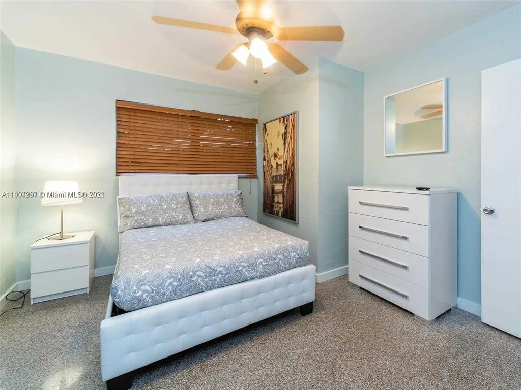 1507 GARFIELD Street, Hollywood, FL 33020 photo 9