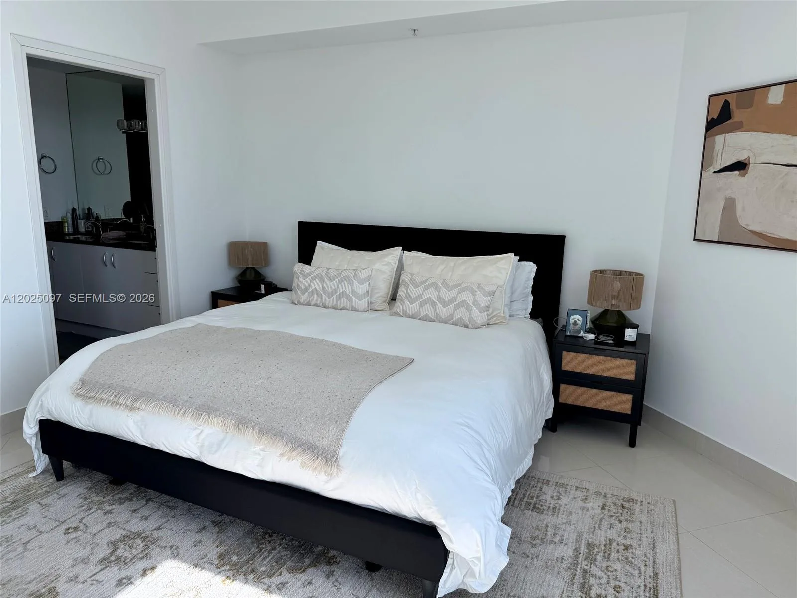 300 S Biscayne Blvd # 1810, Miami, FL 33131 photo 12