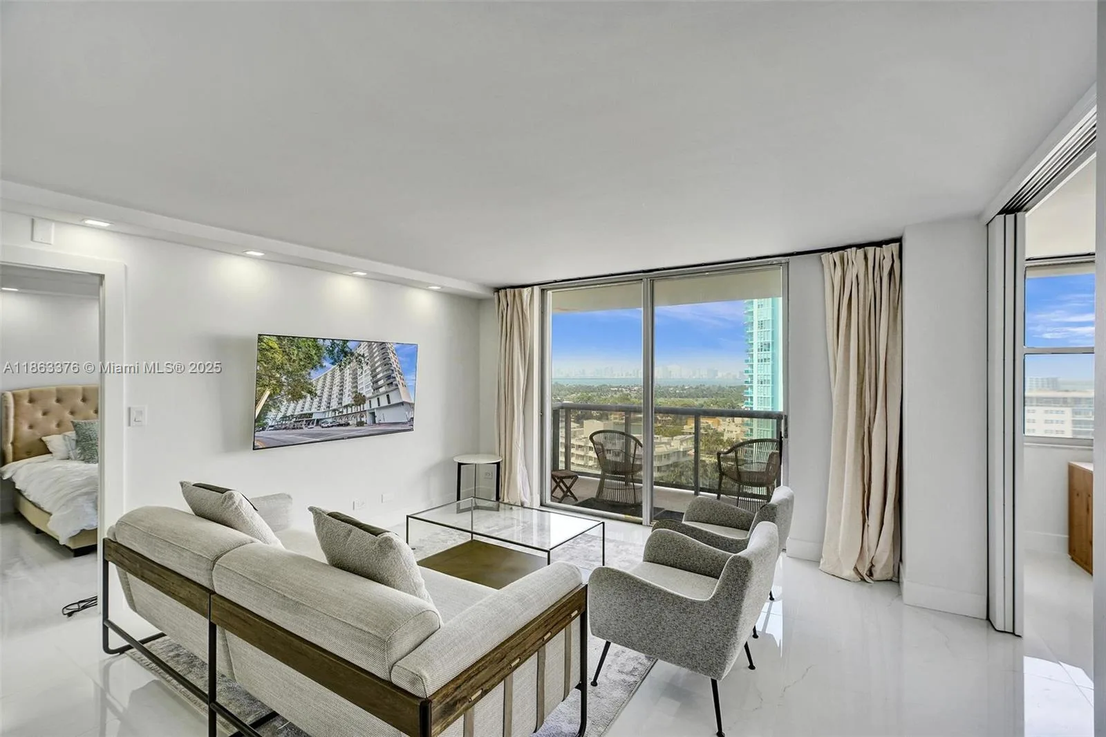 6039 Collins Ave # 1736, Miami Beach, FL 33140 photo 6