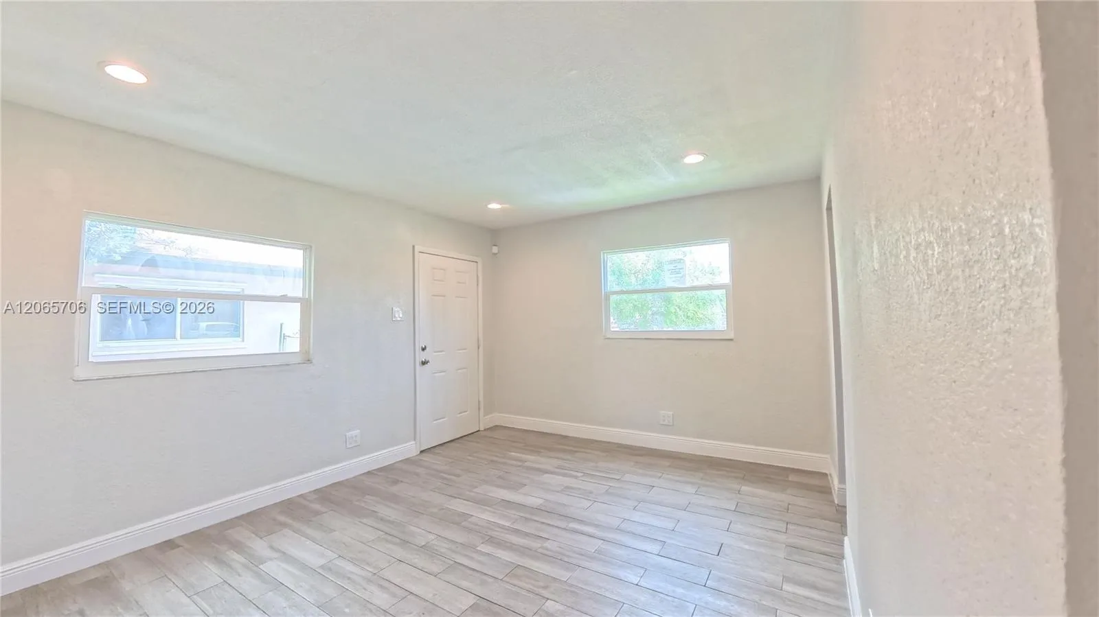 3156 NW 55th St, Miami, FL 33142 photo 8