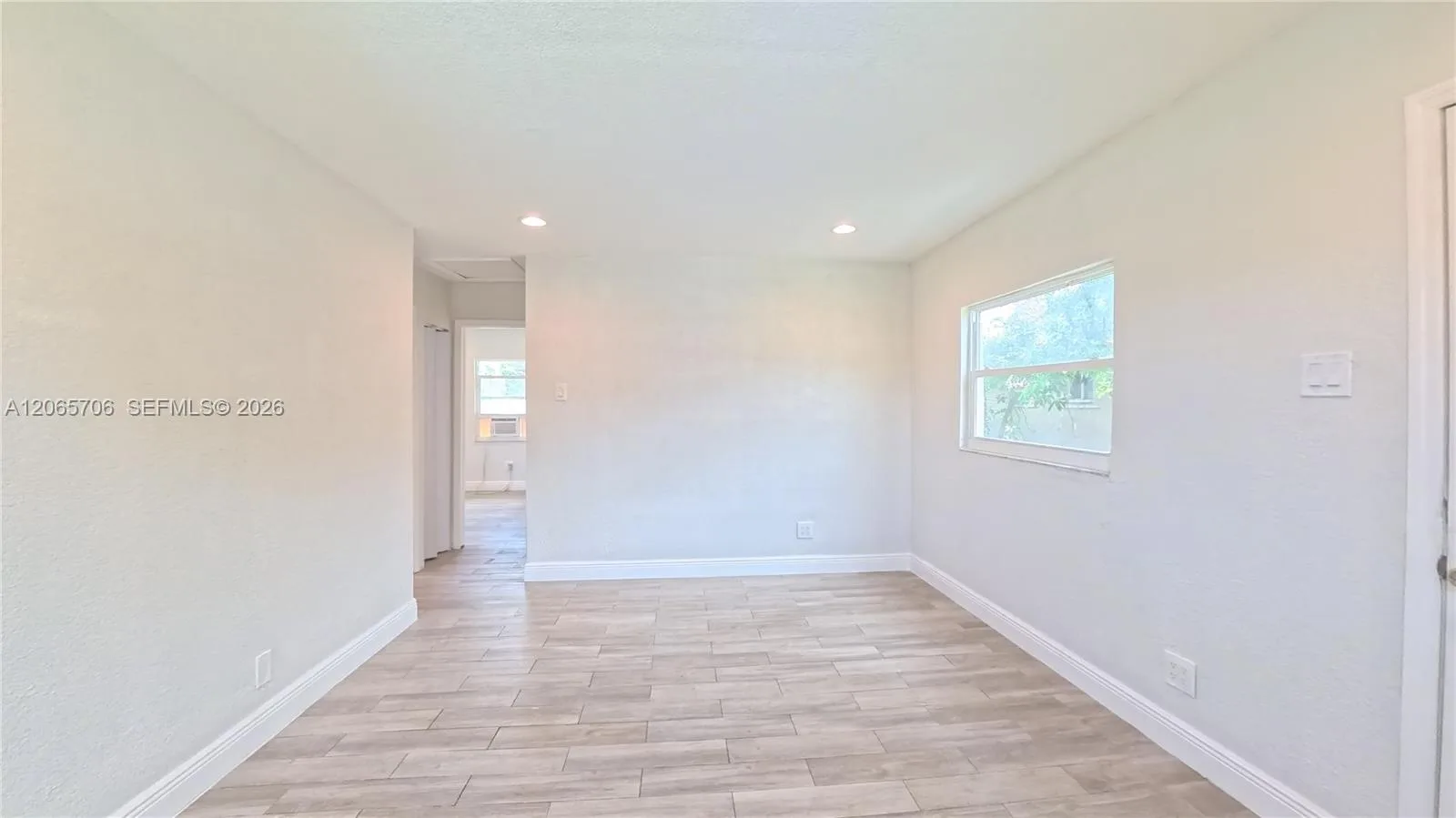 3156 NW 55th St, Miami, FL 33142 photo 9