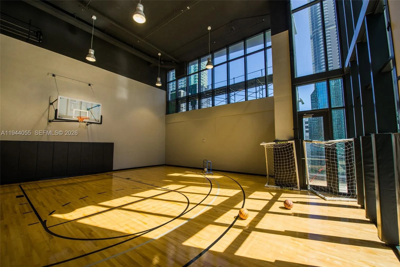 1010 Brickell Ave # 4308, Miami, FL 33131