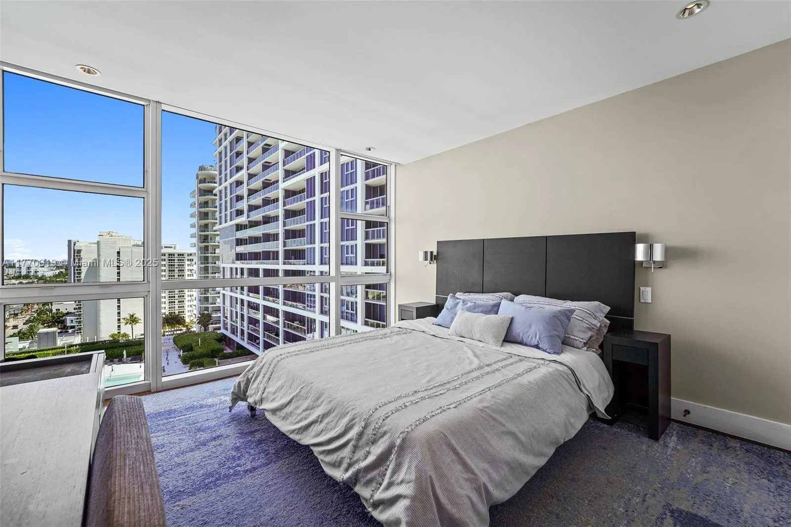 6801 Collins Ave # 1214(door1203), Miami Beach, FL 33141 photo 2
